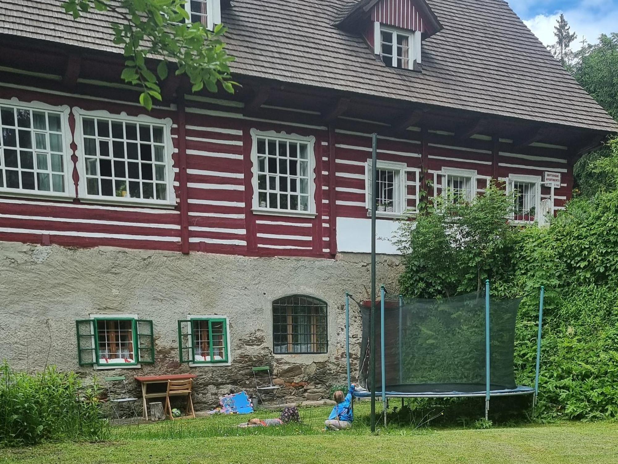 Roubenka Mlyn U Skaly Destne V Orlickych Horach Volne Terminy 5 Bytu Exterior photo